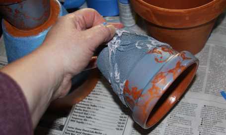 Lace flower pot tutorial by Rachel Armington